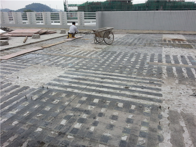 广连福珠宝实业厂房粘贴碳纤维加固.jpg 广连福珠宝实业厂房粘贴碳纤维加固.jpg